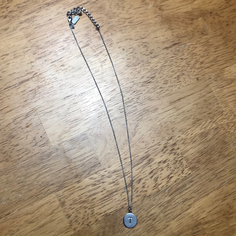 Kate spade initial necklace. Letter t